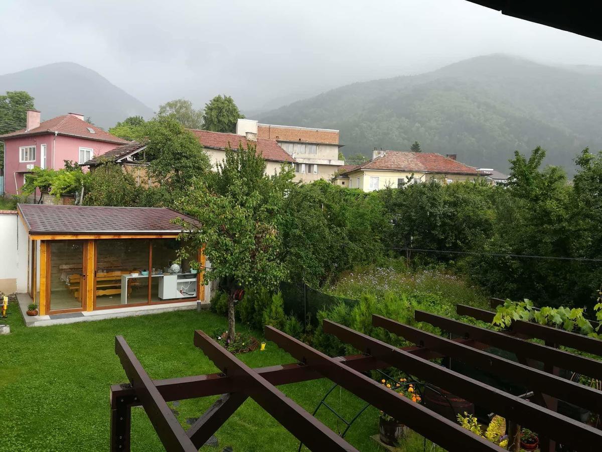 Guest House Vasilena Сапарева-Баня Экстерьер фото